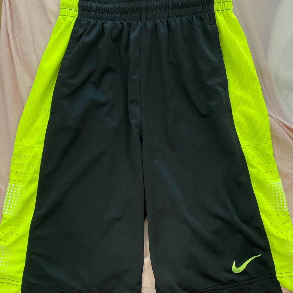 nike’s men’s basketball shorts